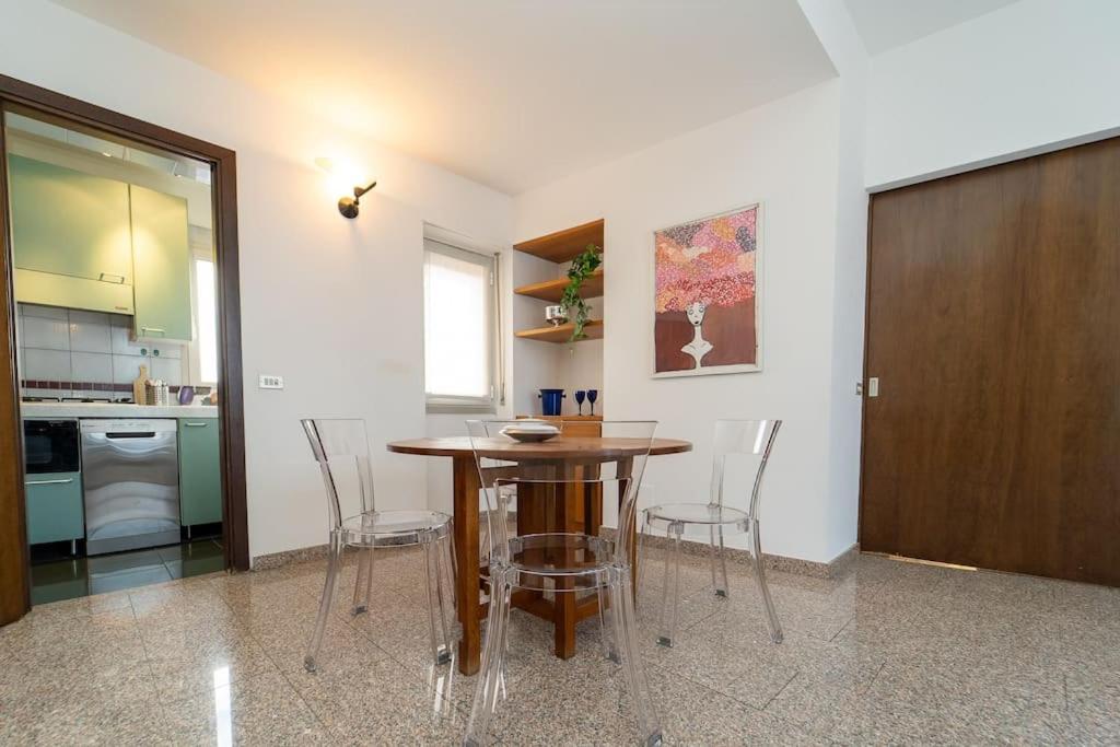 5 Giornate Con Terrazzo E Garage Privato Apartment